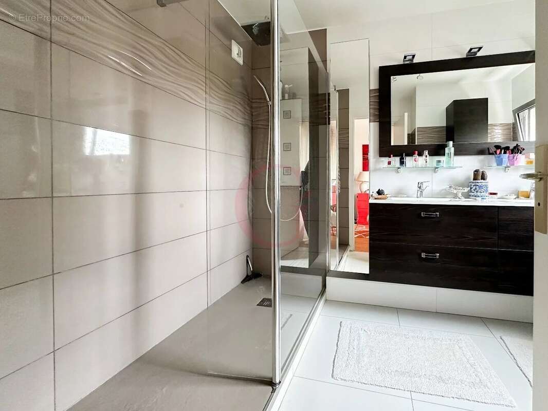 Appartement à BOURG-LA-REINE