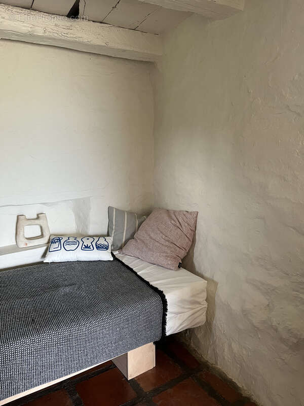 Maison à CALMEILLES