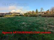 Terrain à JOSSELIN