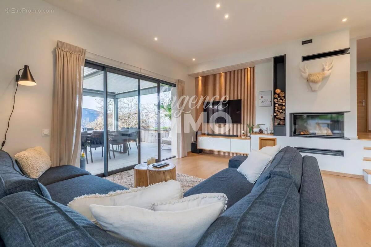 Maison à SAINT-EUSTACHE