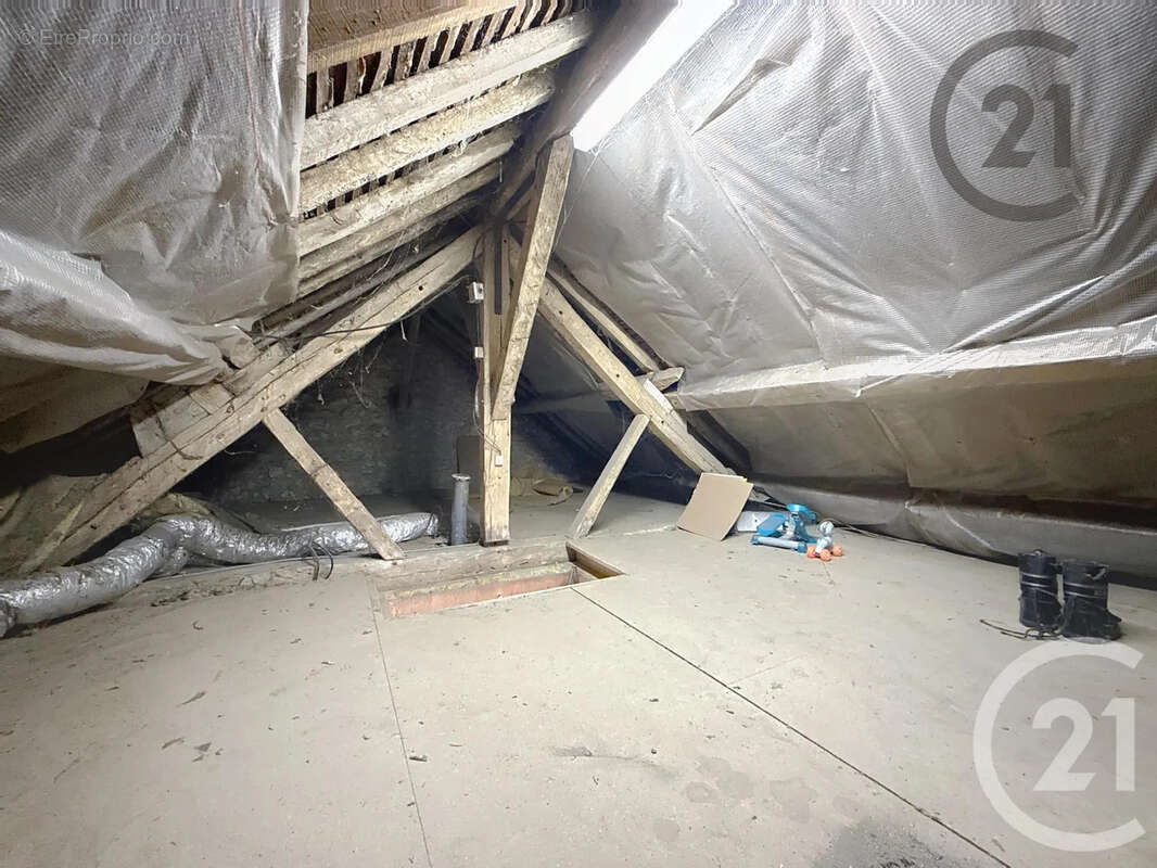 Maison à LES MARETS