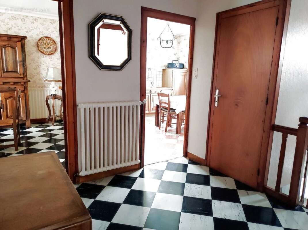 Maison à CHATELAUDREN