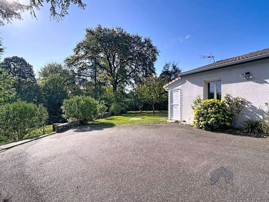 Maison à BUZET-SUR-TARN