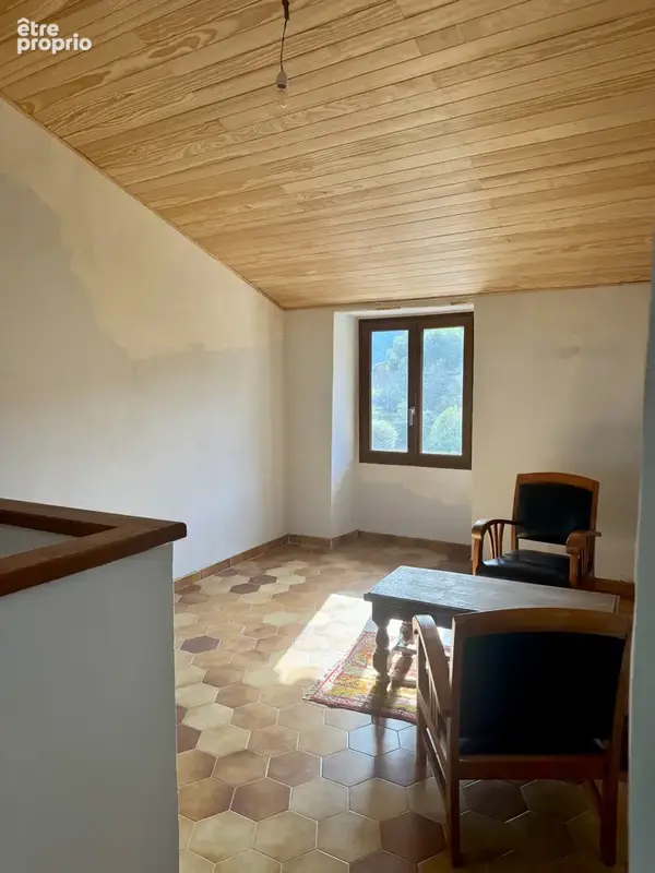Appartement mansardé de type T3 à Vico - photo 7