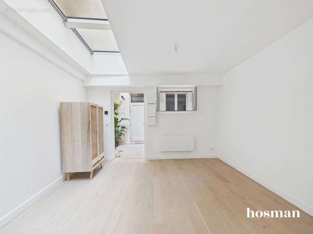 Charmant studio de 21 m2 - Entièrement rénové en 2025 - Rue Drouot, Paris - photo 4