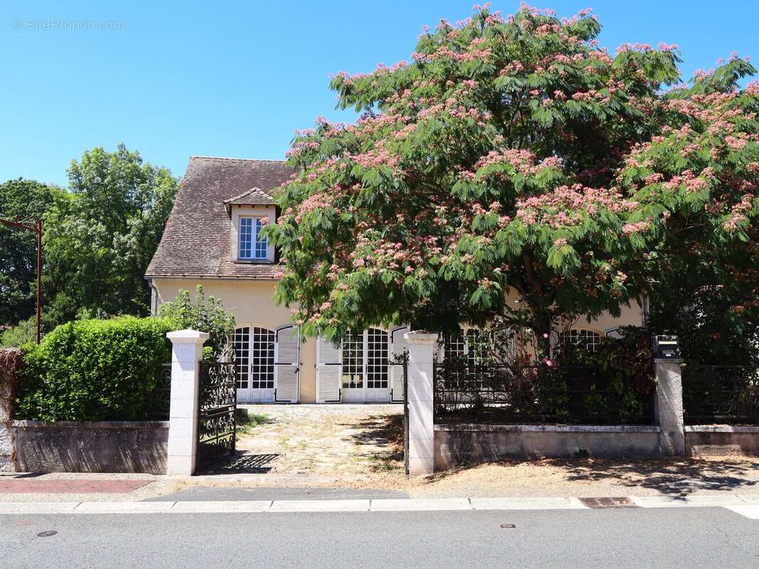 Charmante maison périgourdine avec dépendance - photo 2