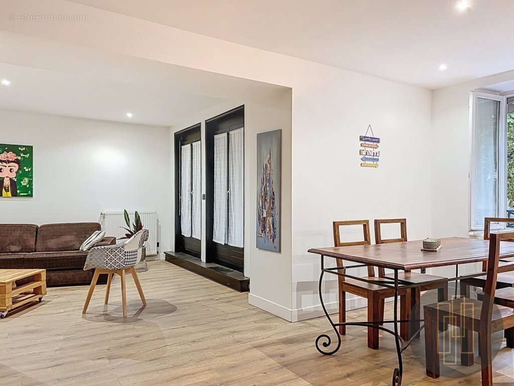 Appartement à VILLEFRANCHE-SUR-SAONE