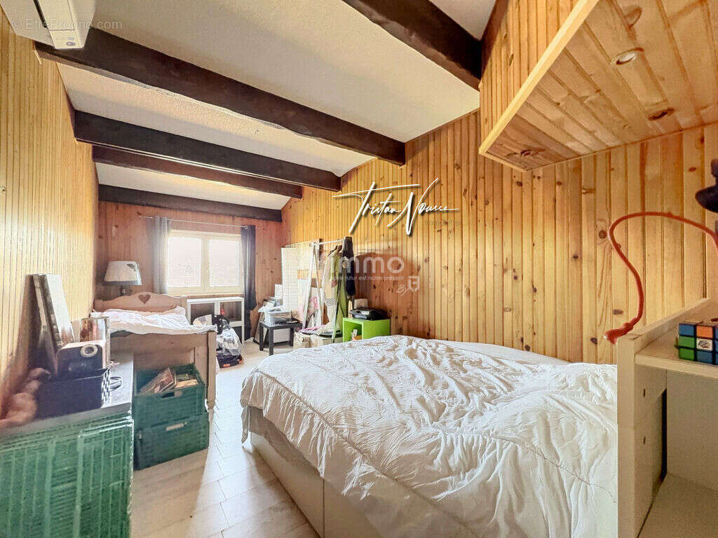 Maison à SAINT-CYPRIEN