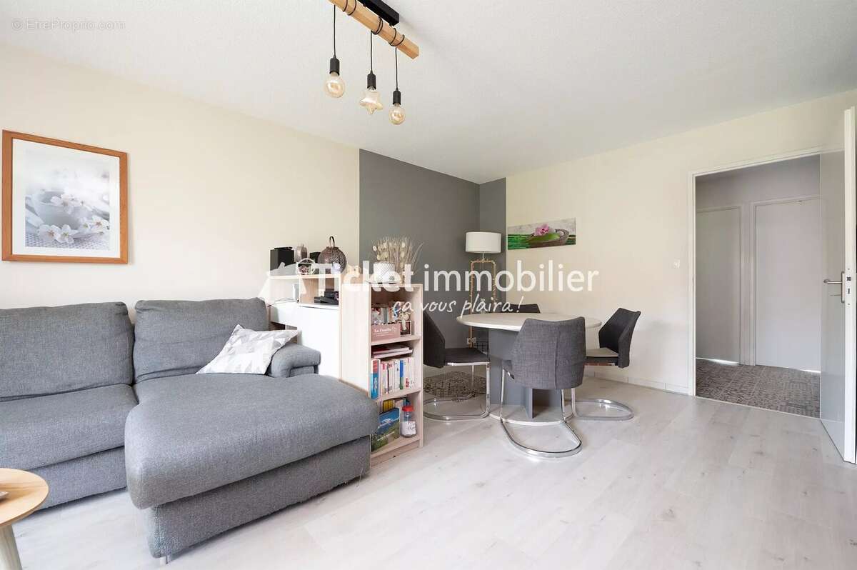 Appartement à COLOMIERS