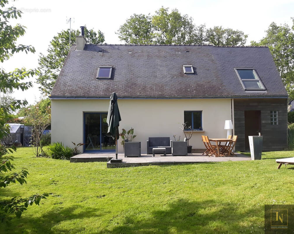 Maison à NOYALO
