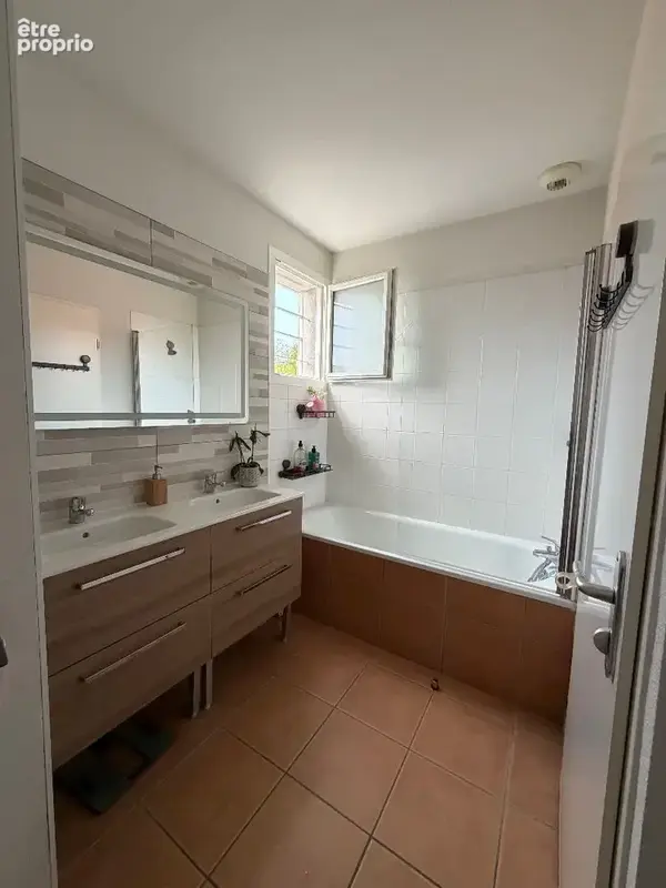 Maison Billere 4 pièce(s) 81 m2 - photo 8