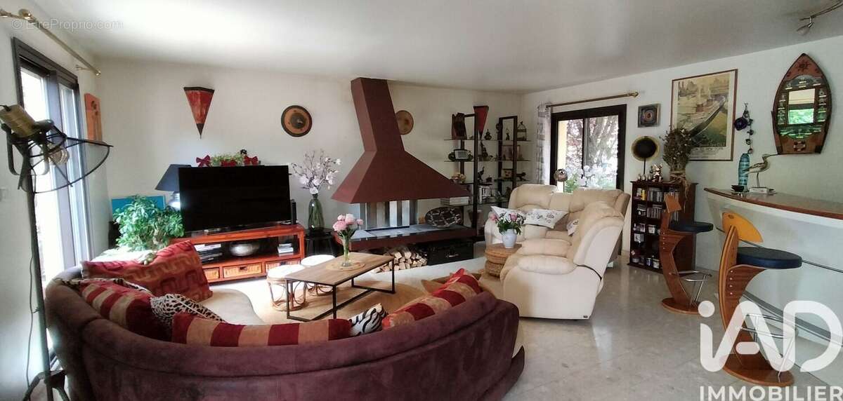 Photo 2 - Maison à CHAMPAGNE-SUR-OISE