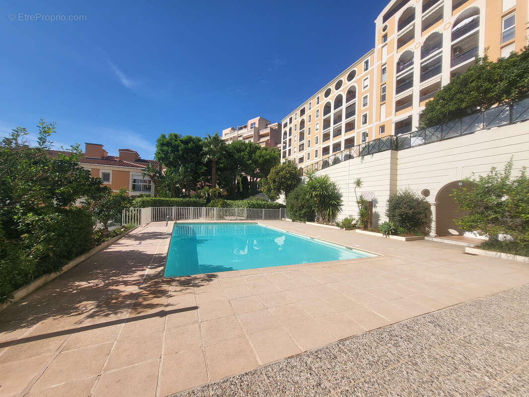 Appartement à BEAUSOLEIL