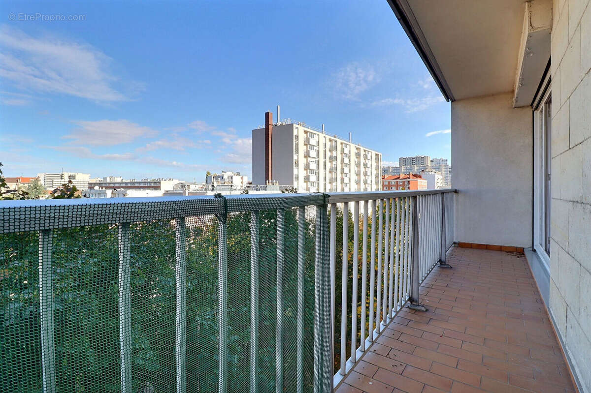 Appartement à COLOMBES