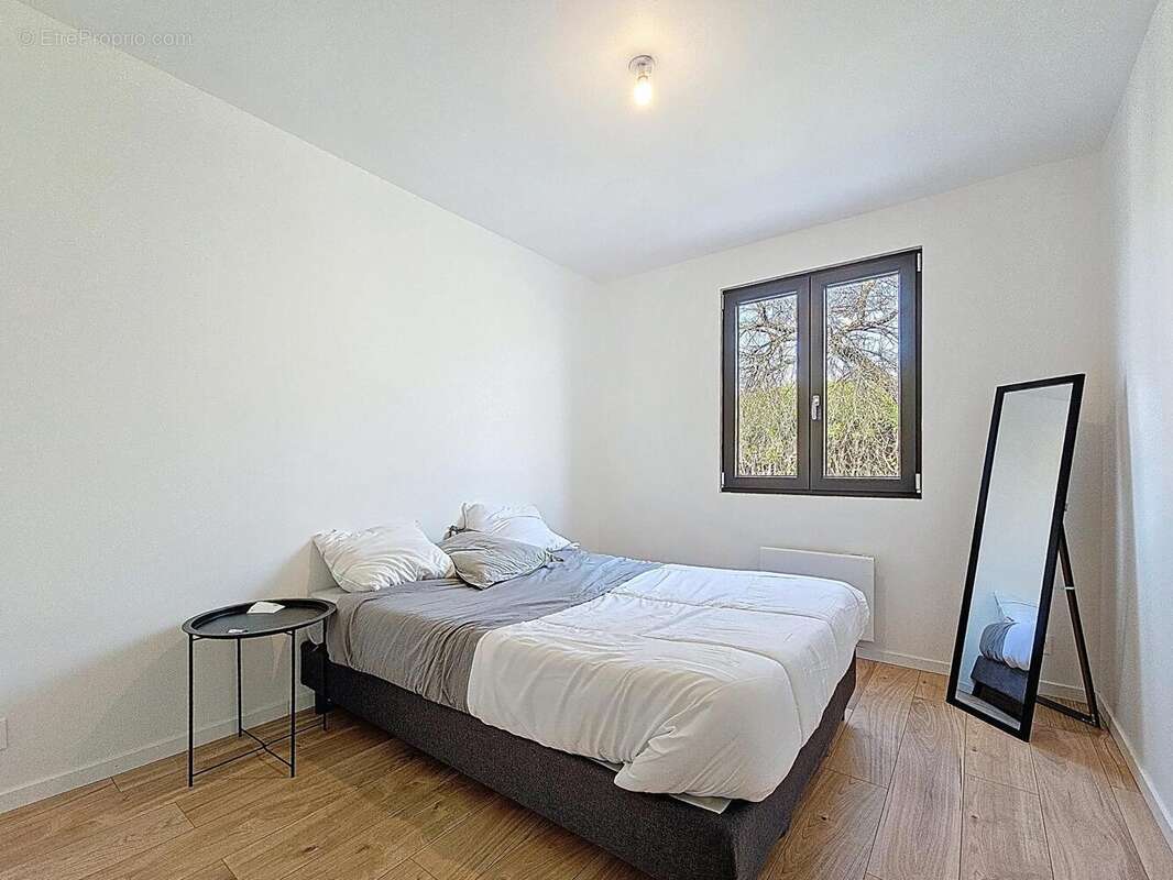 Maison 89 m² à Longueville  - photo 8