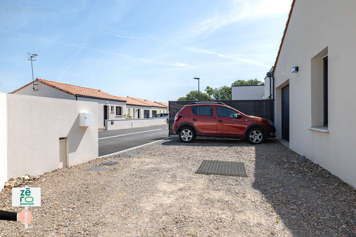 Maison à ANGLES