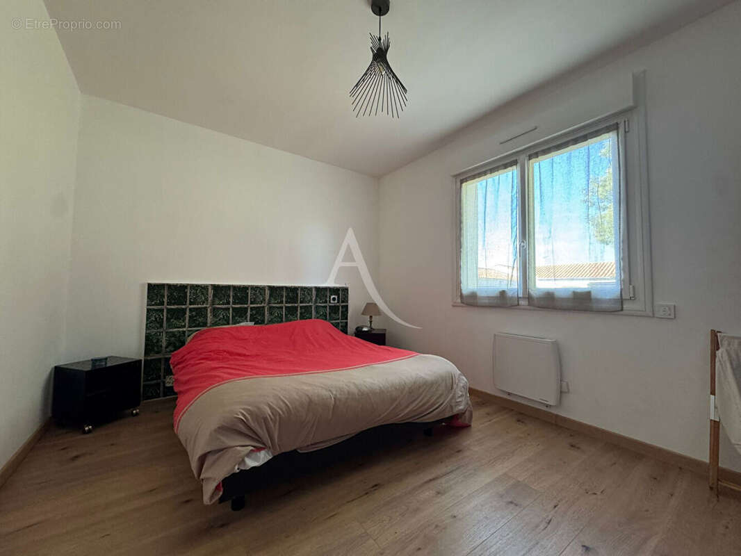 Maison à SAINT-MAIXENT-SUR-VIE