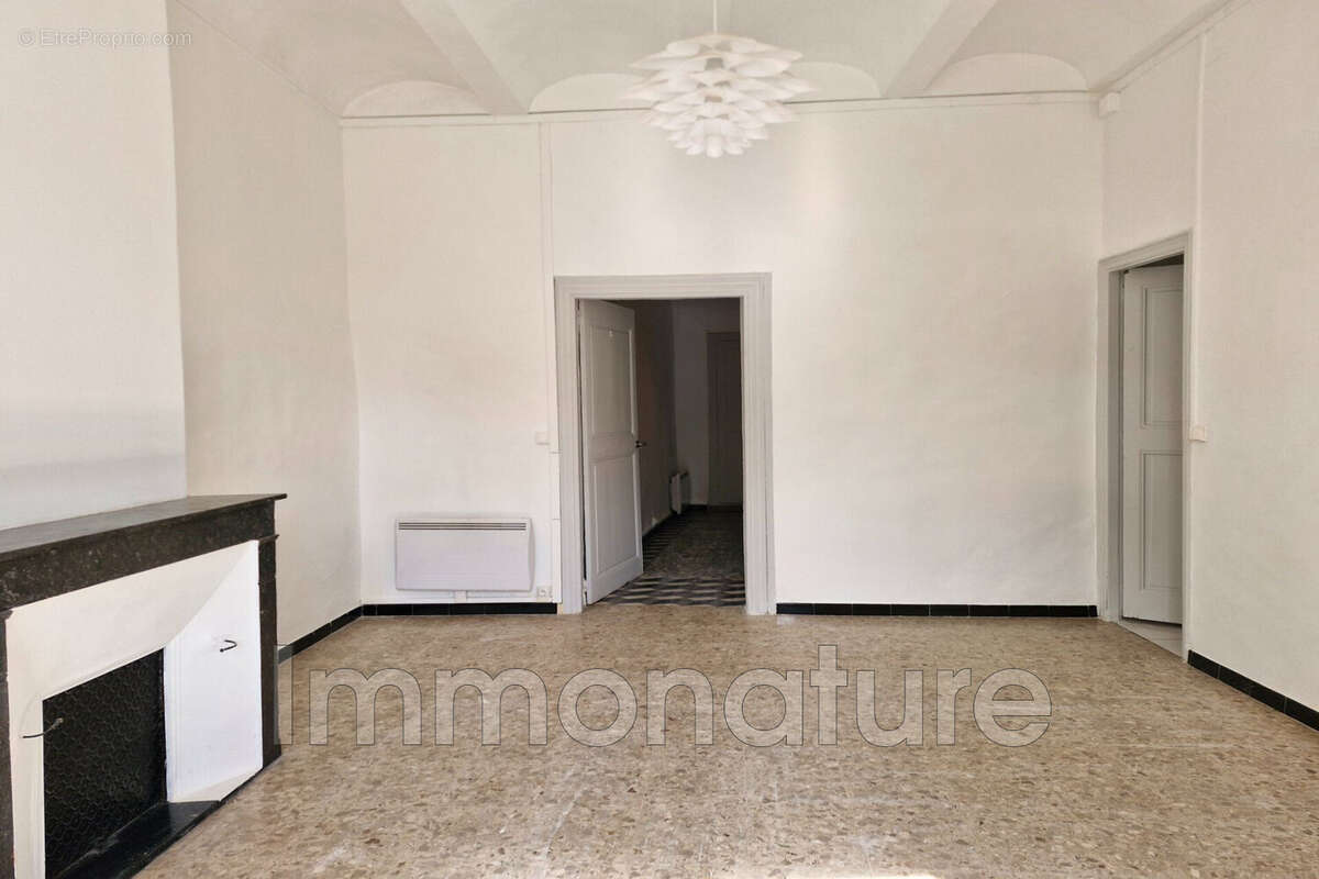 Appartement à GANGES