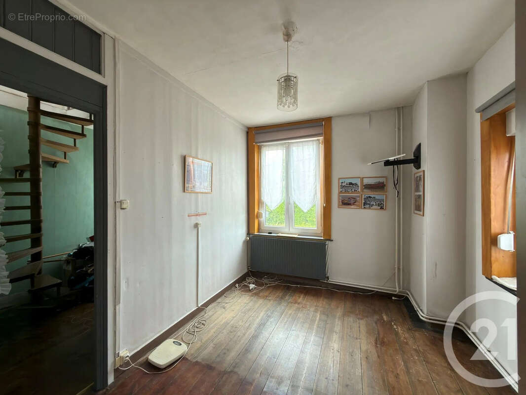 Maison à LEZENNES