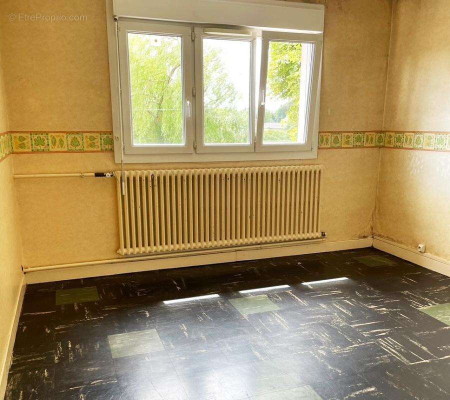 Maison à CHATEAU-SALINS