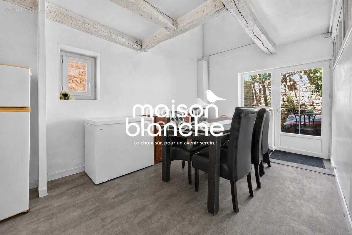 Maison 122 m² à Saint-Maixent-L'ecole  - photo 3