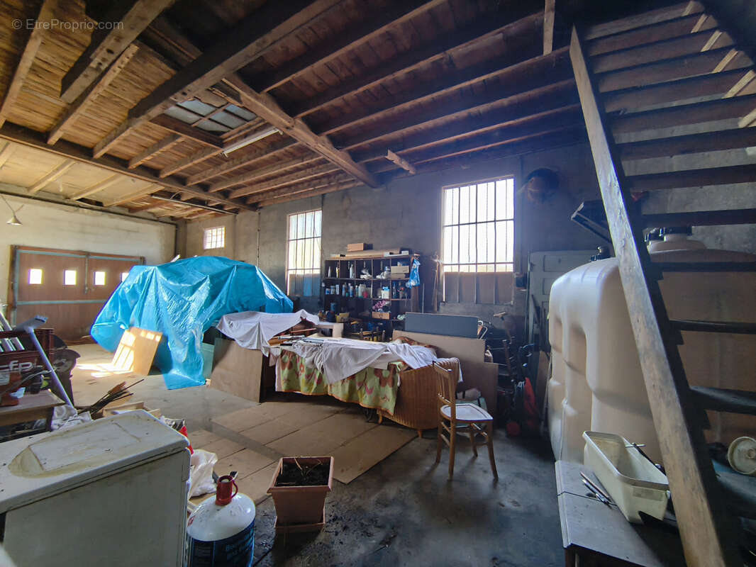 Maison à SAINT-REMY-SUR-DUROLLE