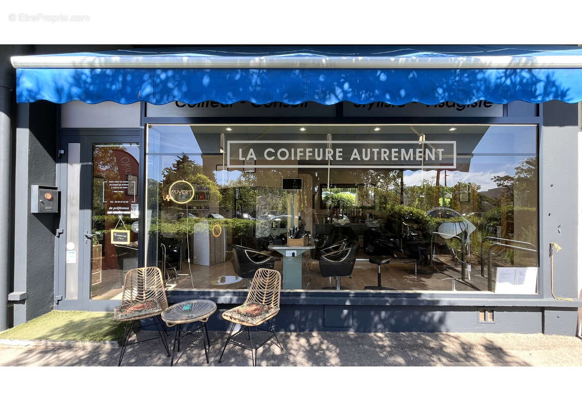 Commerce à HYERES