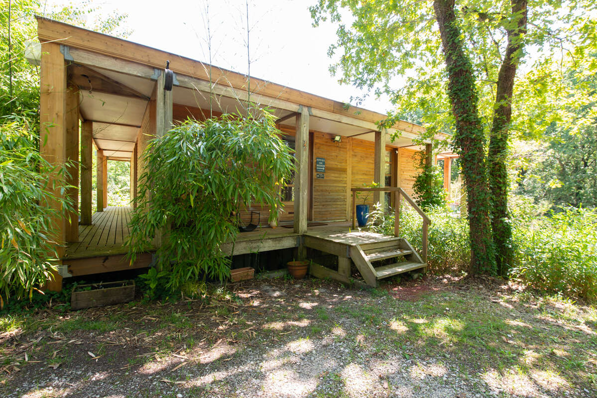 Maison à CABANAC-ET-VILLAGRAINS