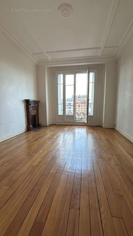 Appartement à ASNIERES-SUR-SEINE
