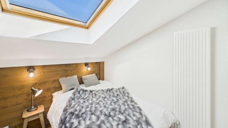 Appartement à MORILLON