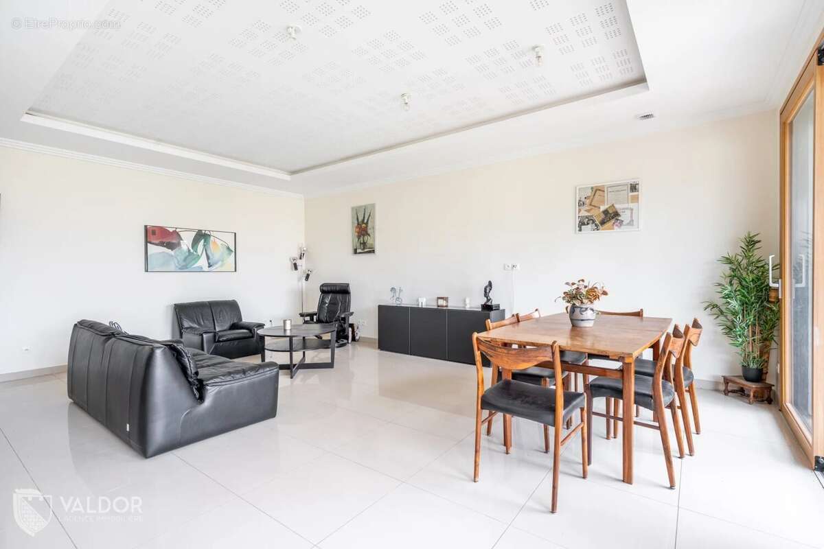 Appartement à VILLEFRANCHE-SUR-SAONE