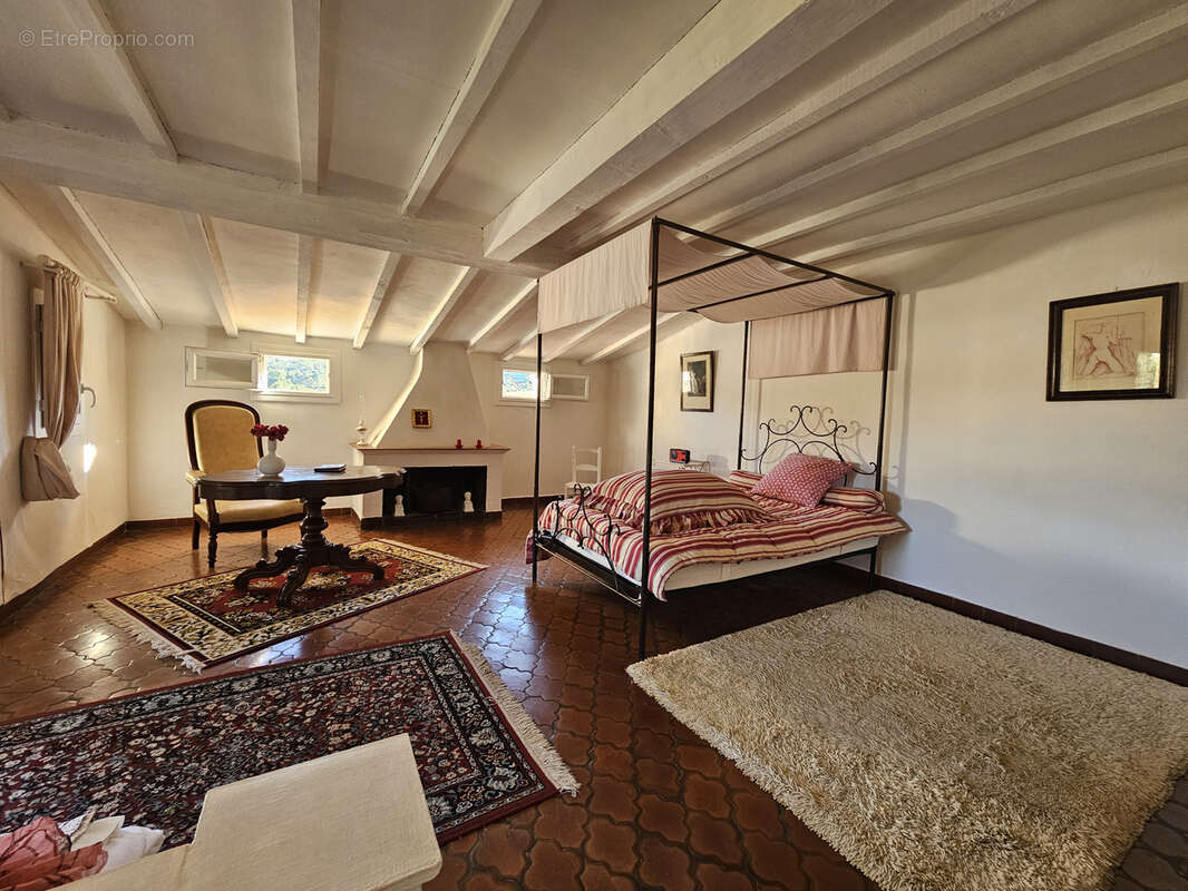 Maison à PLAN-DE-LA-TOUR