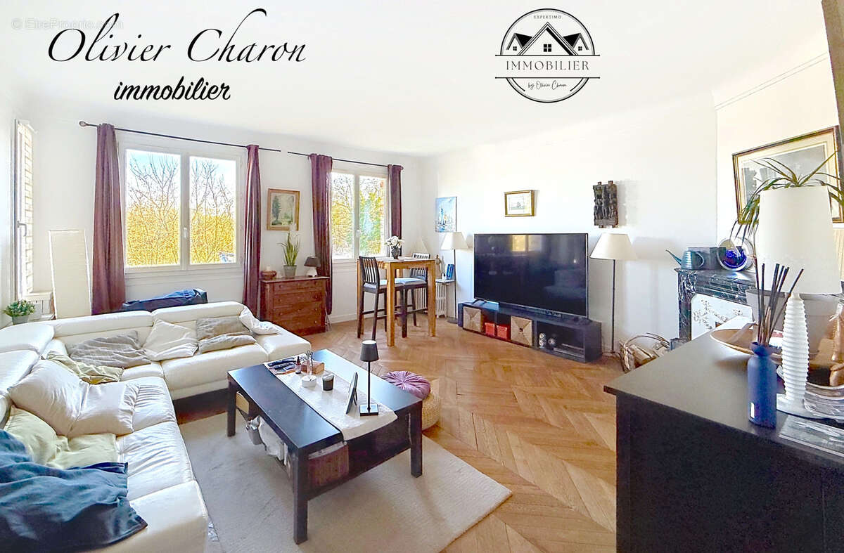 Appartement à MAREIL-MARLY