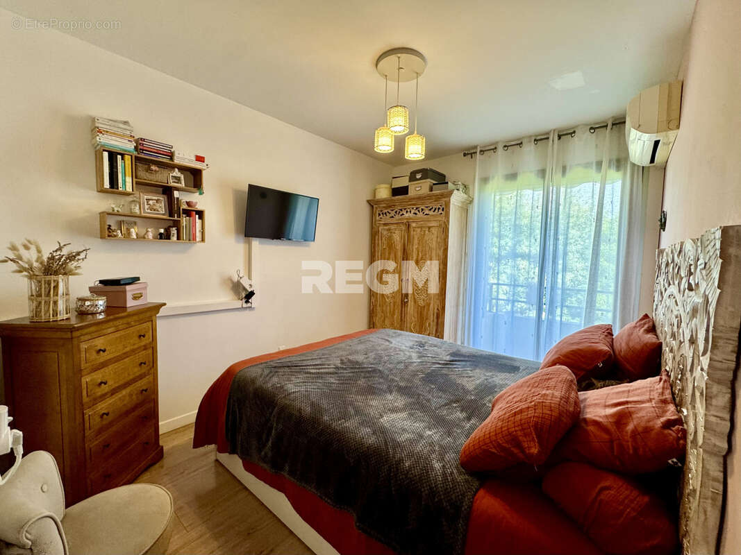 Appartement à MANDELIEU-LA-NAPOULE
