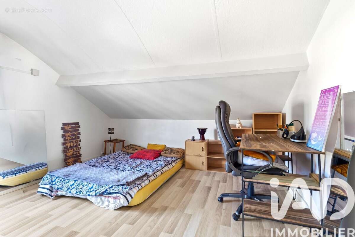 Photo 8 - Appartement à VIGNEUX-SUR-SEINE