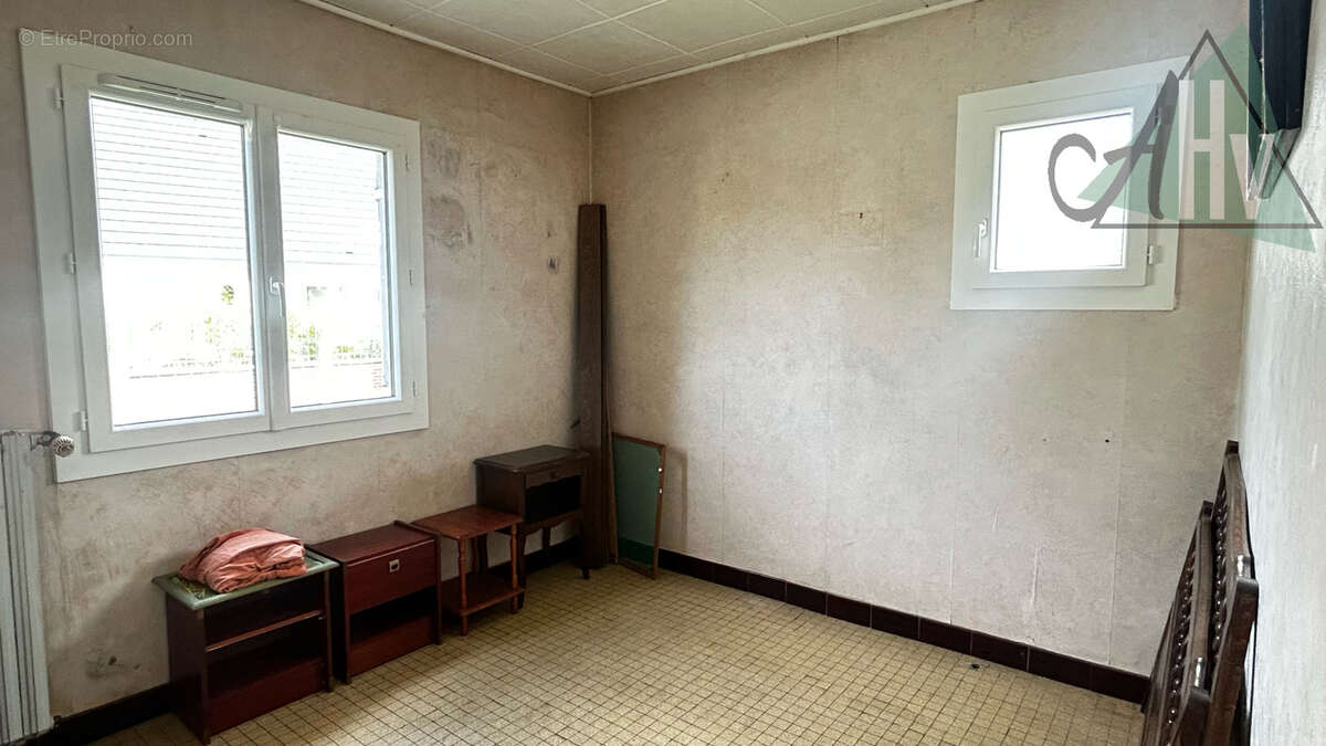 Maison 2 chambres avec dépendances - photo 8