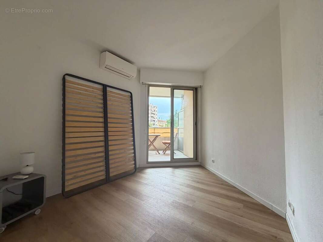 Appartement à CAGNES-SUR-MER