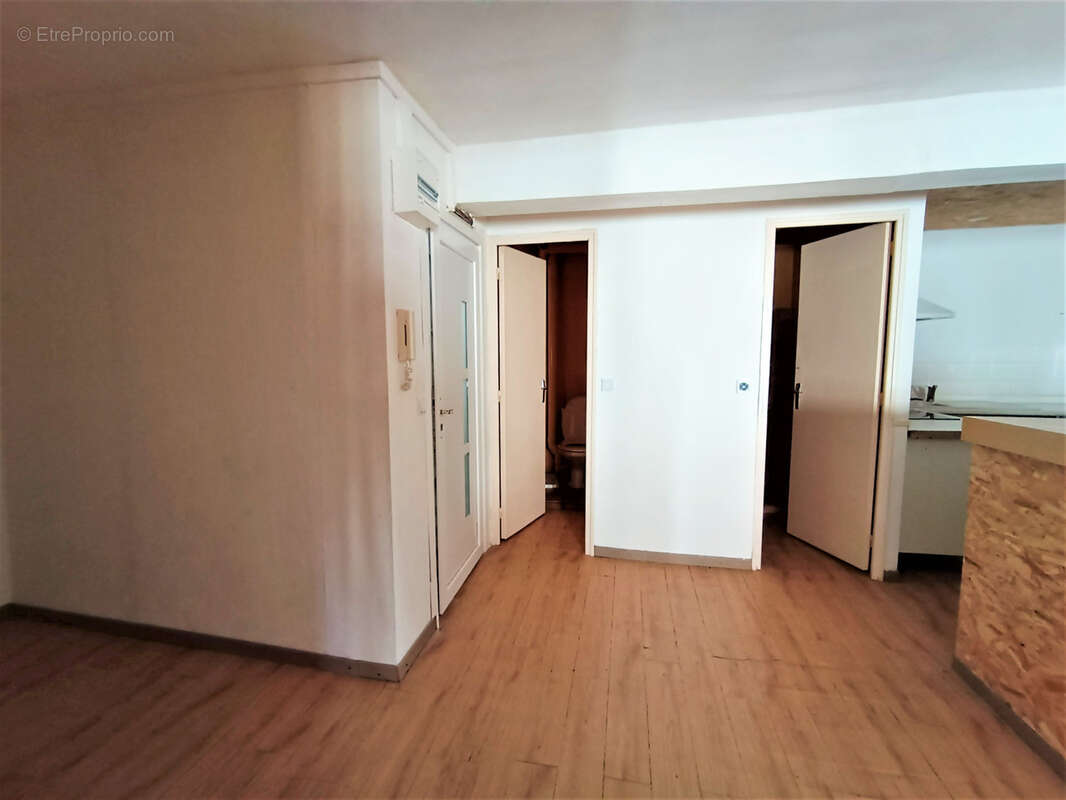 A vendre immeuble de rapport loue   quillan - photo 12