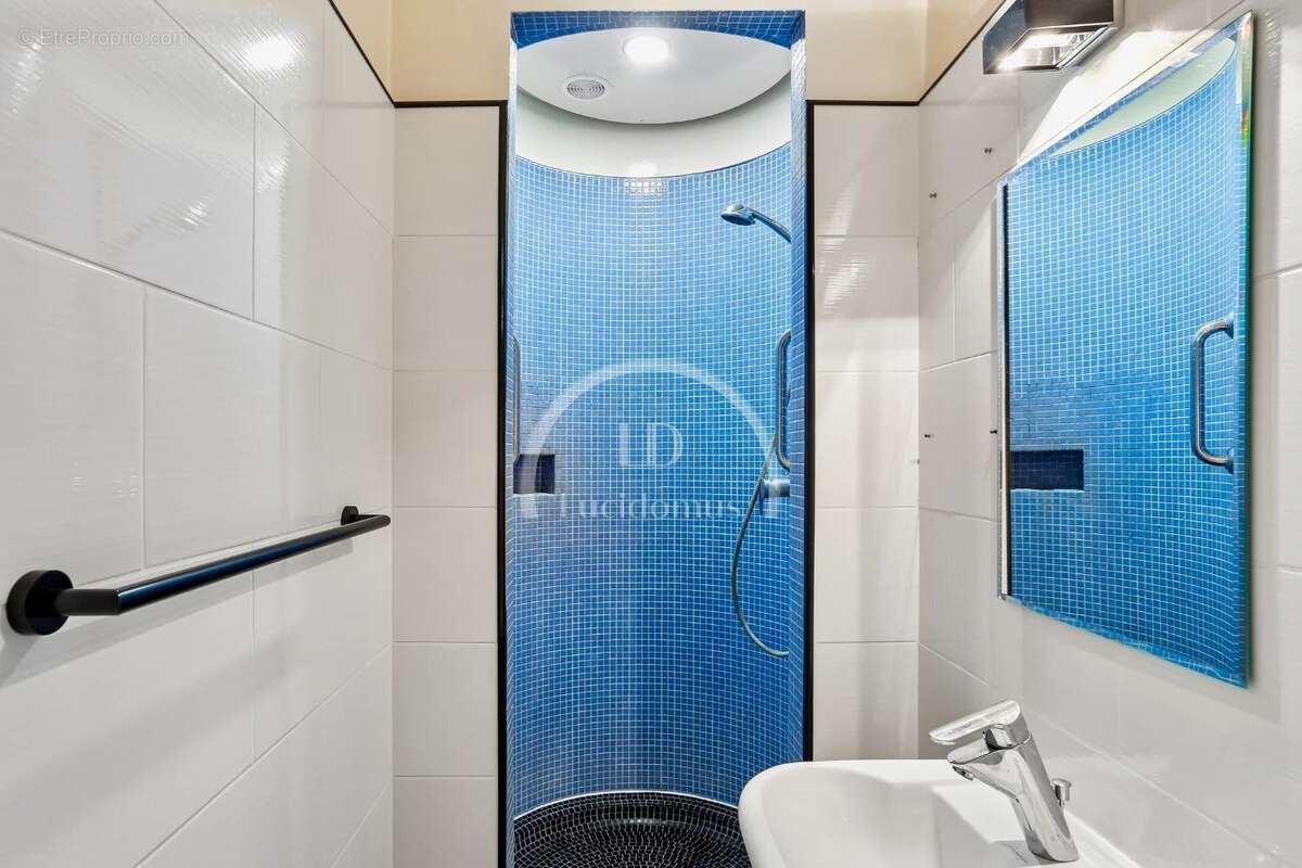 Appartement à PARIS-5E