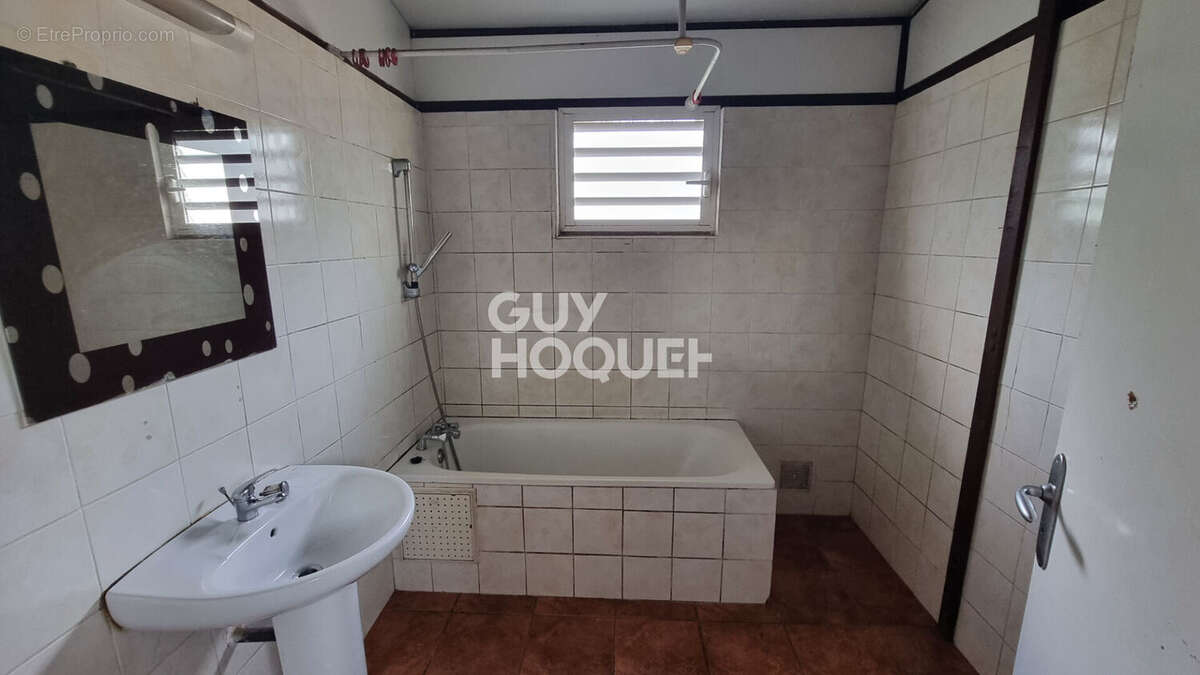 Maison 4 pièces - LE TAMPON Bérive - photo 9