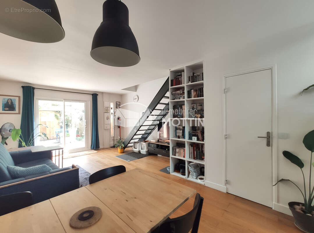 Maison à VITRY-SUR-SEINE
