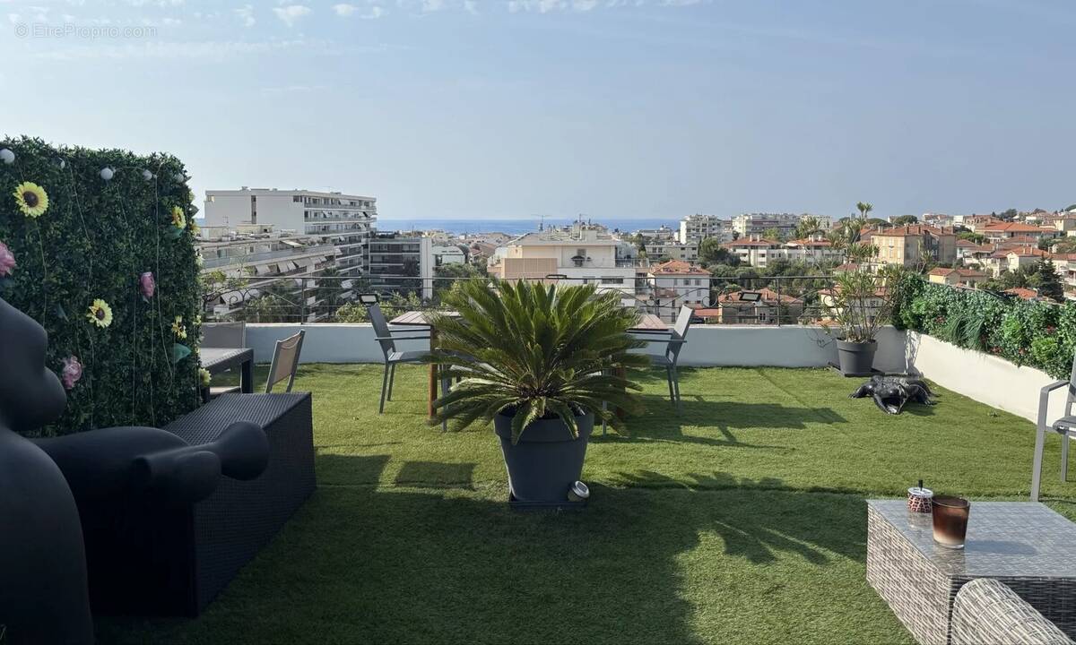 Appartement à CANNES