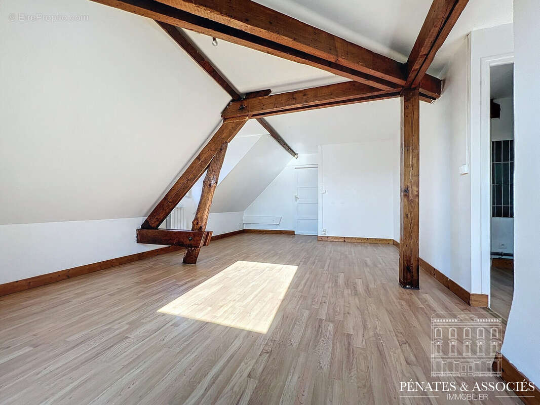 Appartement à SOTTEVILLE-LES-ROUEN