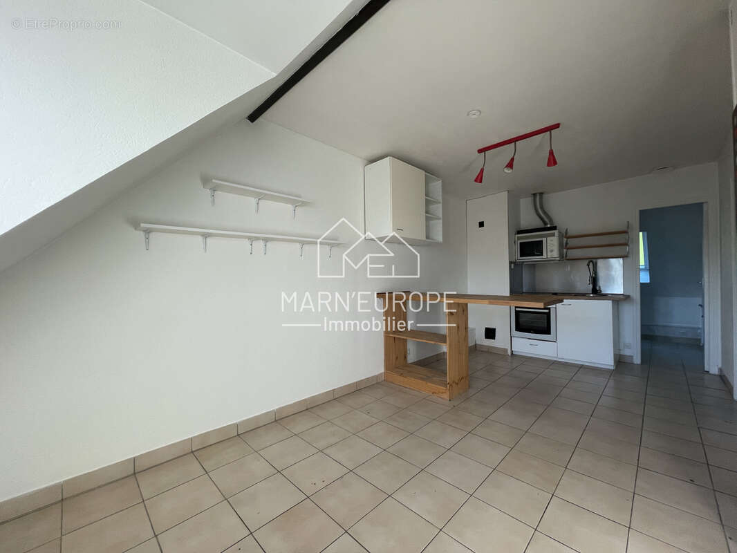 Appartement à VILLIERS-SUR-MORIN