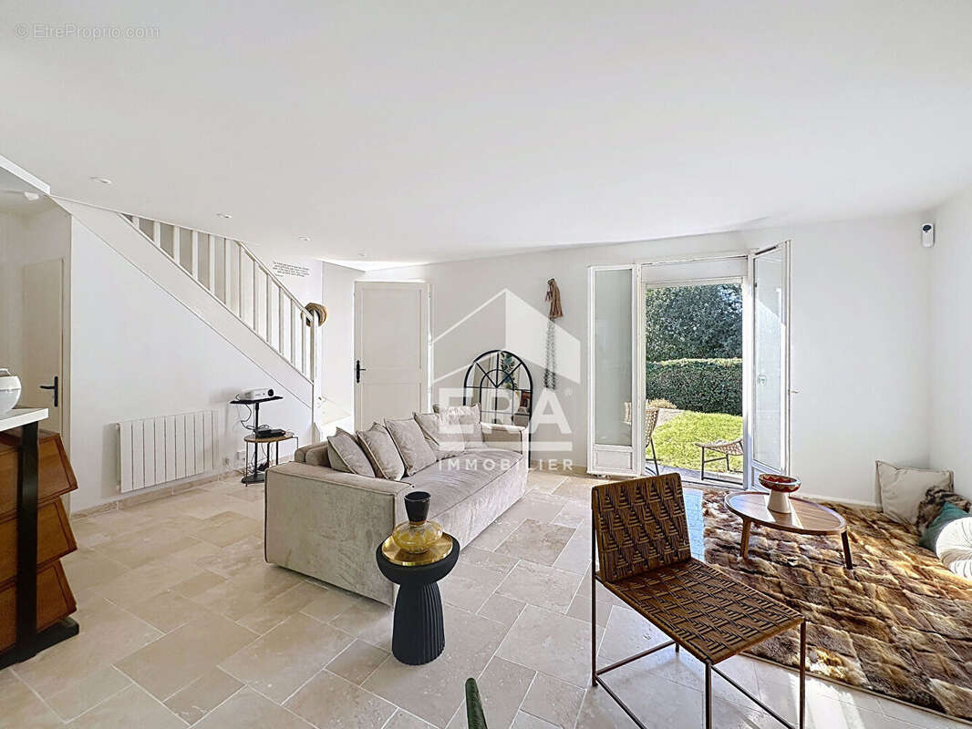 Maison à CONFLANS-SAINTE-HONORINE