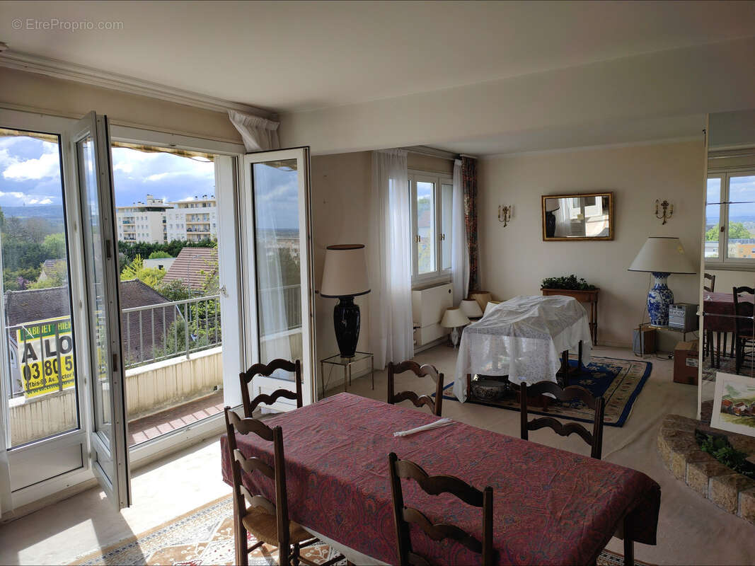 Appartement à TALANT