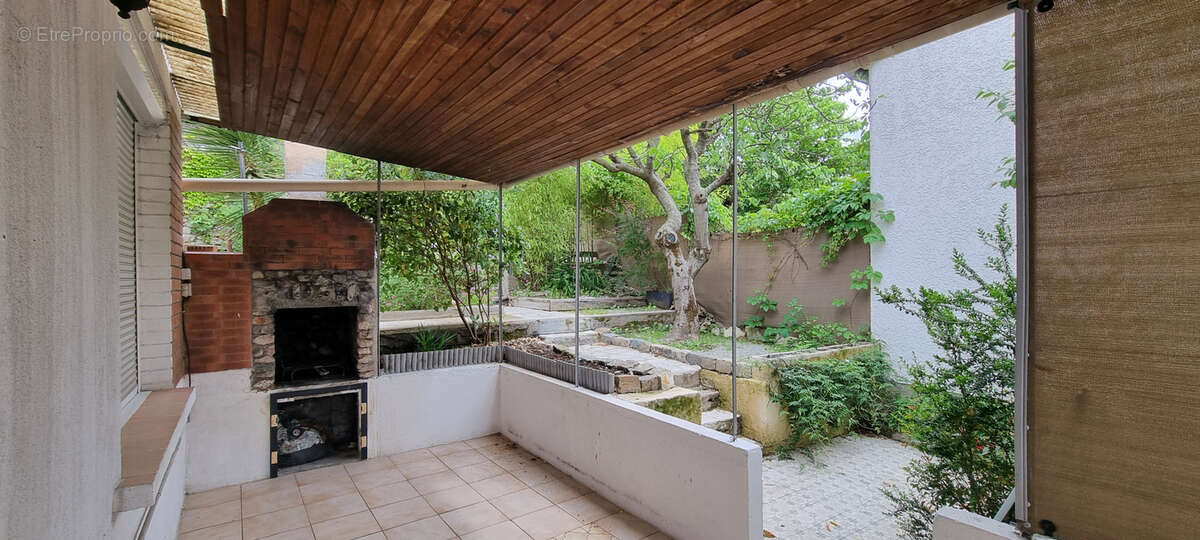 Maison à GANGES