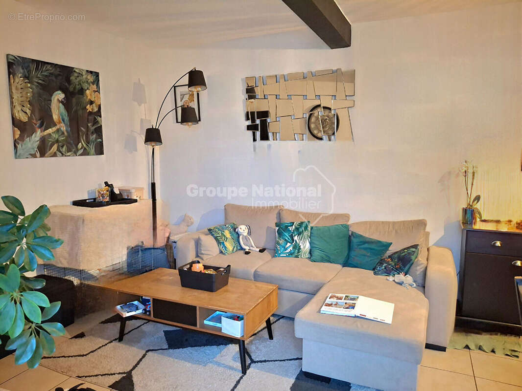 Appartement à LE PONTET