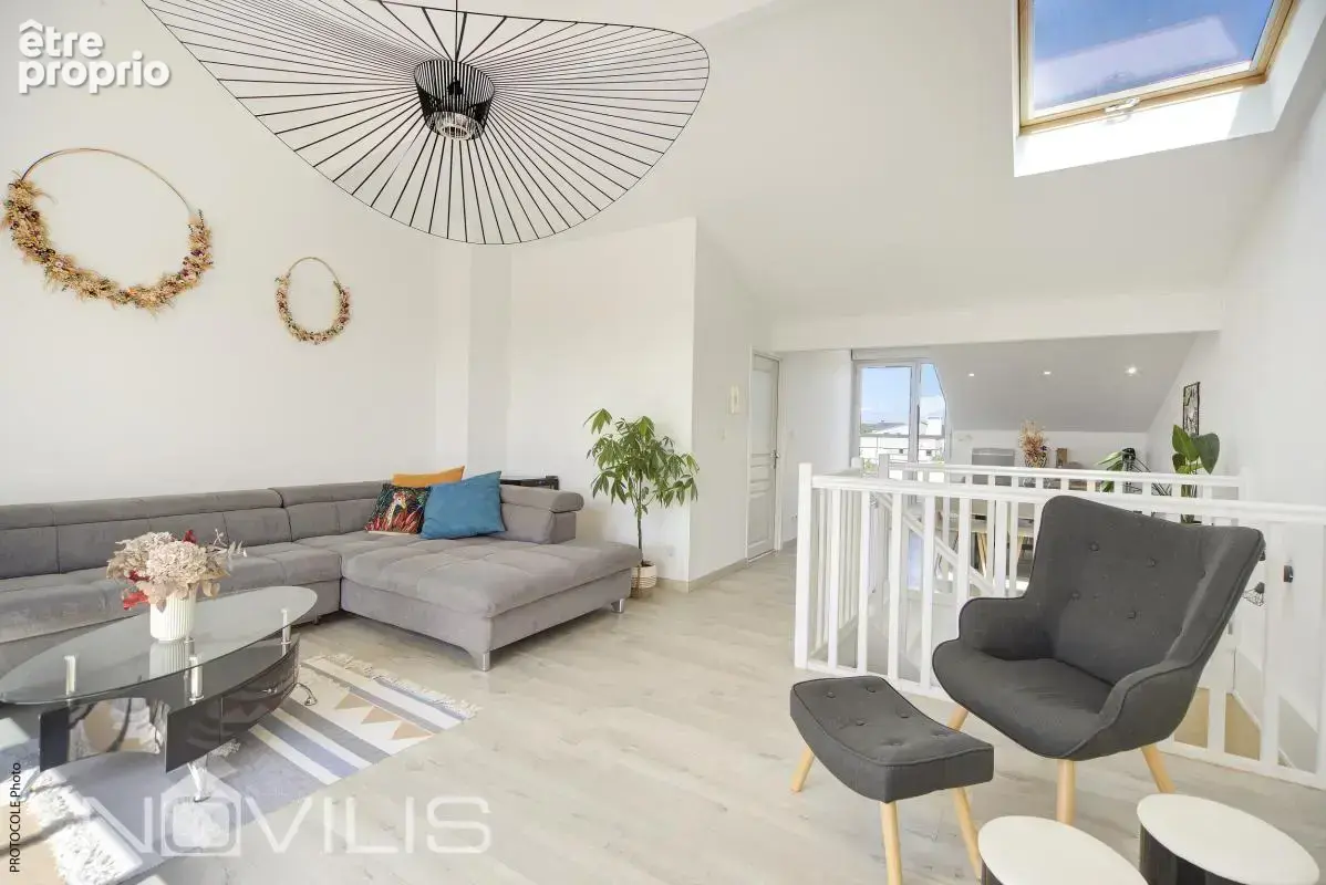 Lalande – dernier étage – t4/5 107 m² – terrasse 25 m² – 2 parkings - photo 2