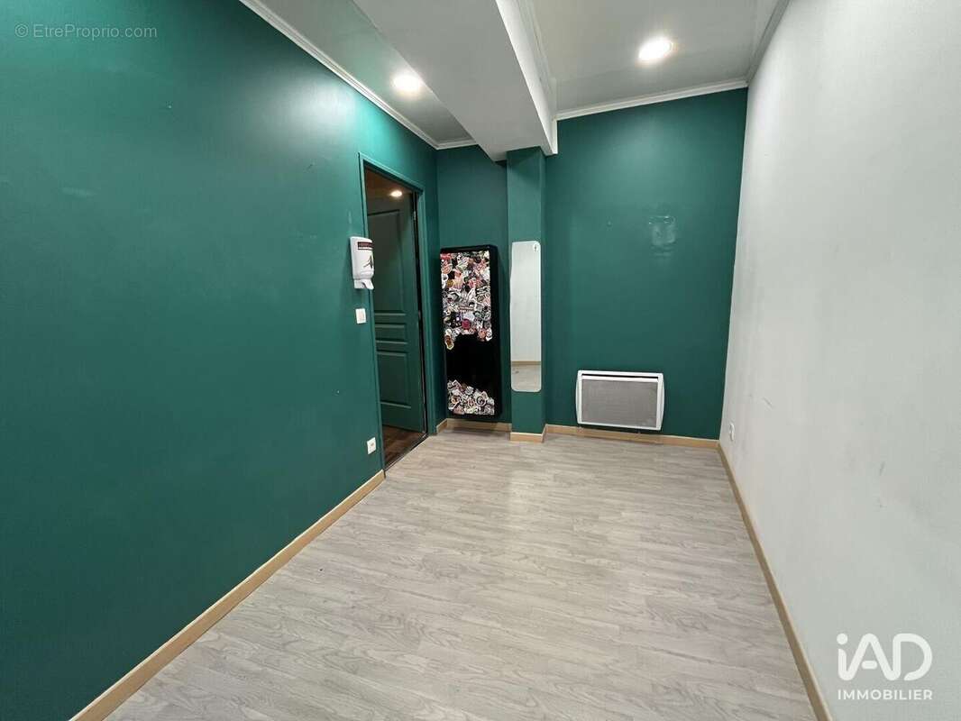 Photo 5 - Commerce à CLAYE-SOUILLY